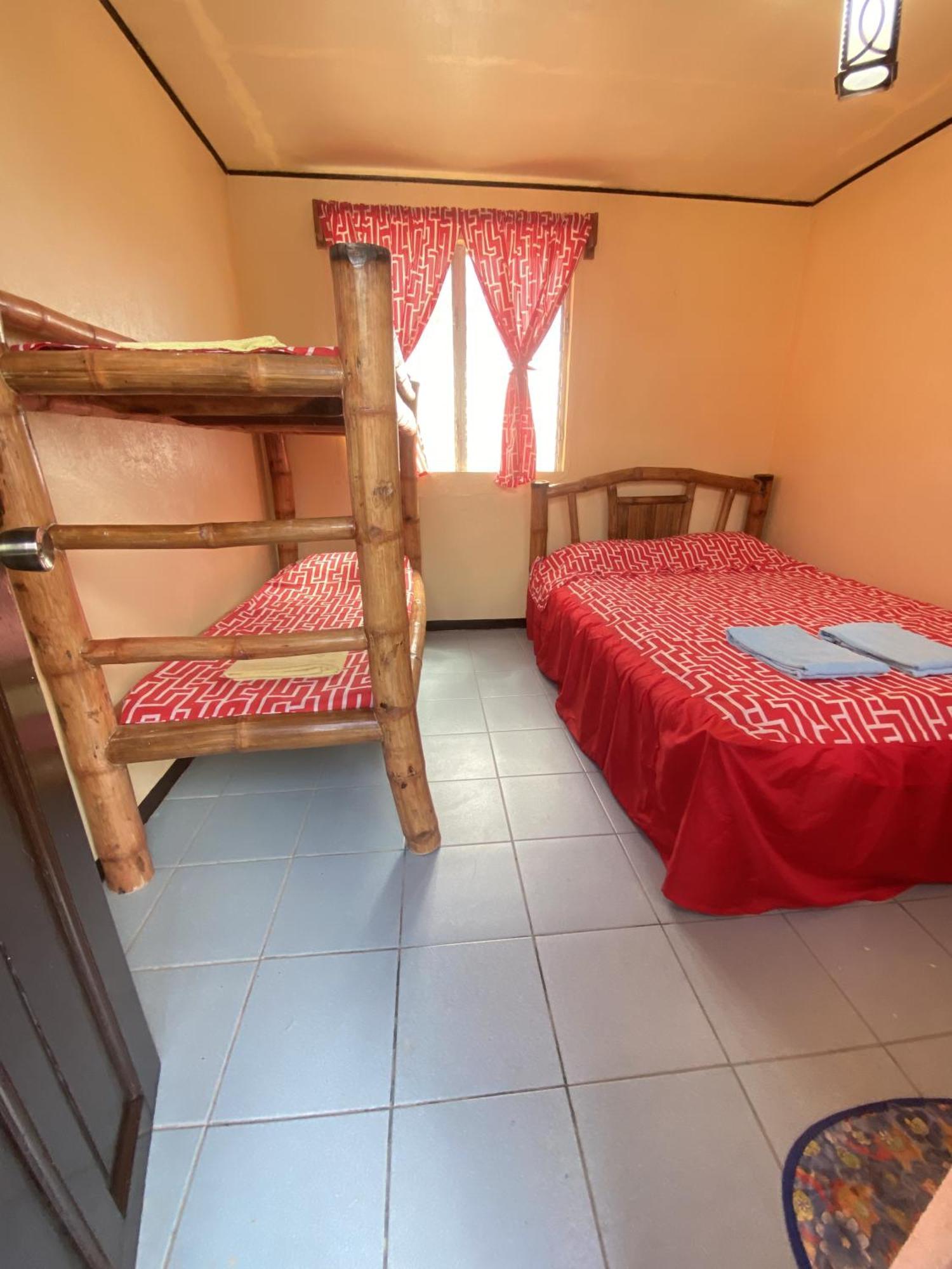 Napo Beach Resort Maripipi Екстер'єр фото